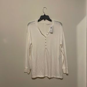 Abercrombie & Fitch Soft Cozy V Neck Shirt S